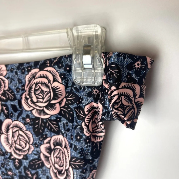 Pink Envelope Shirred Hipster Bikini Bottoms - Picture 6 of 6